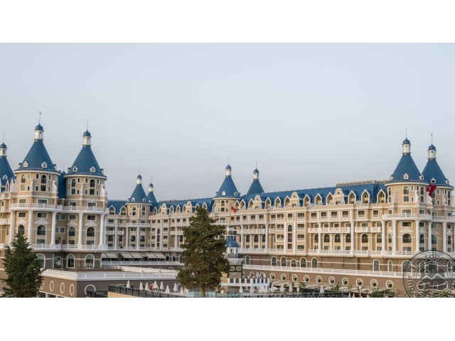 HAYDARPASHA PALACE